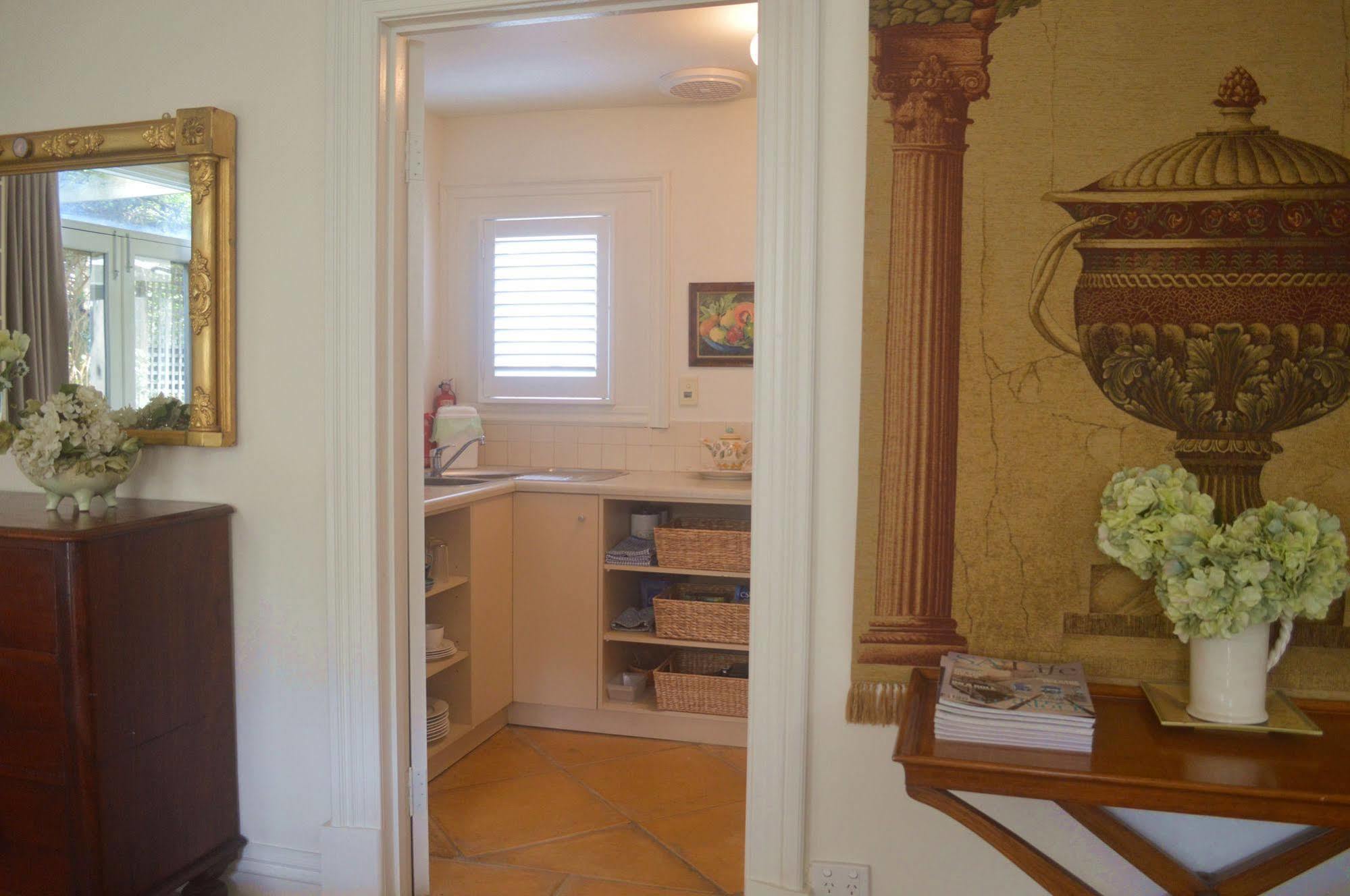 Athelney Cottage Bed And Breakfast Adelaïde Extérieur photo